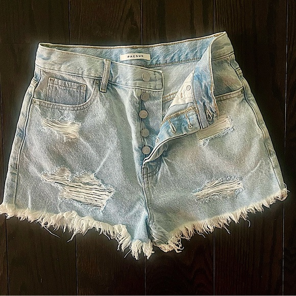 PacSun Vintage High Rise Distressed Cut-Off Jean Shorts - Picture 7 of 15